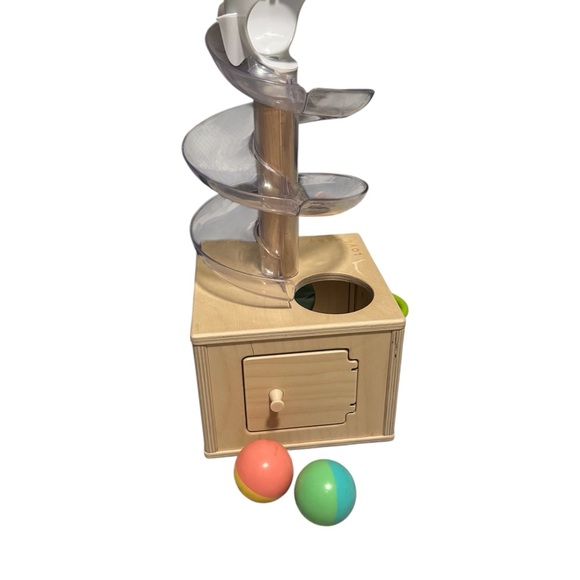 LOVEVERY- Slide and Seek Ball Run - Picture 4 of 14